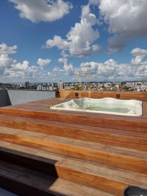 Apartamento 3 quartos 3 banheiros 300m²
