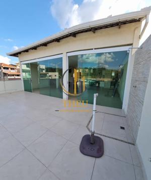 Apartamento 3 quartos 5 banheiros 220m²
