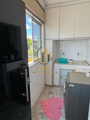 Apartamento 4 quartos 4 banheiros 240m²
