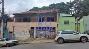 Casa 4 quartos  banheiros 561m²
