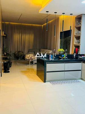 Apartamento 3 quartos 3 banheiros 270m²