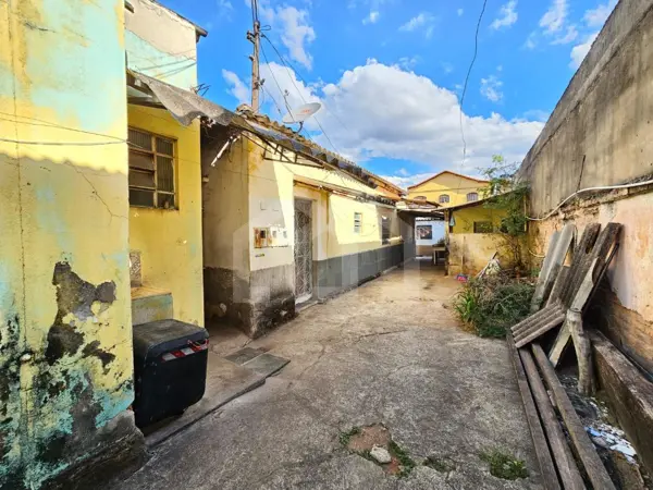 Casa 8 quartos 3 vagas 213m²