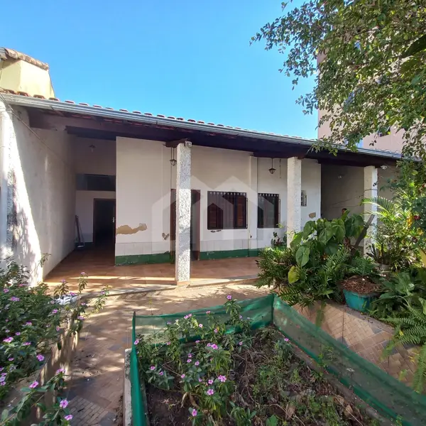 Casa 3 quartos 2 vagas 360m²