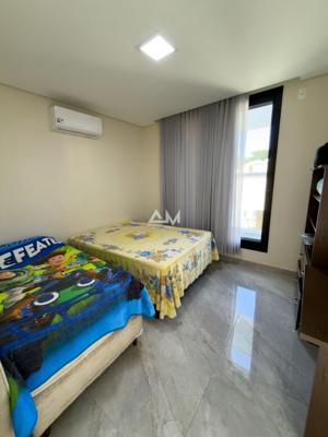 Apartamento 3 quartos 2 banheiros 1365m²