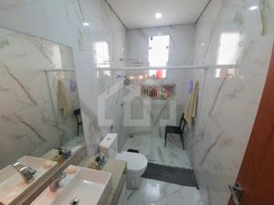 Casa em condomínio 3 quartos 4 vagas 193m²
