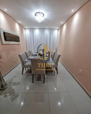 Apartamento 3 quartos 5 banheiros 220m²
