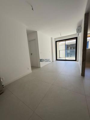 Apartamento 3 quartos 2 banheiros 104m²