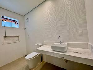 Apartamento 3 quartos 3 banheiros 420m²