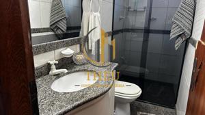Apartamento 3 quartos 5 banheiros 210m²
