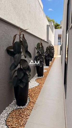 Apartamento 3 quartos 3 banheiros 297m²