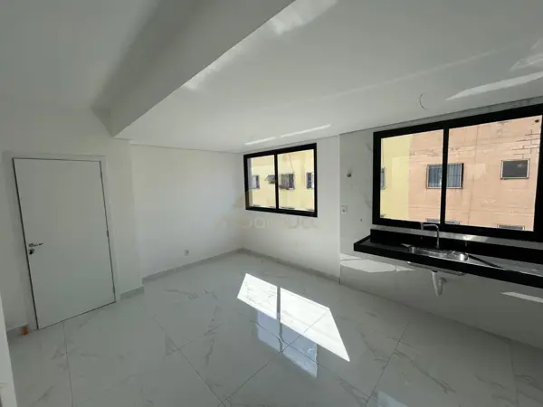Apartamento 3 quartos 2 banheiros 81m²
