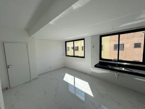 Apartamento 3 quartos 2 banheiros 81m²
