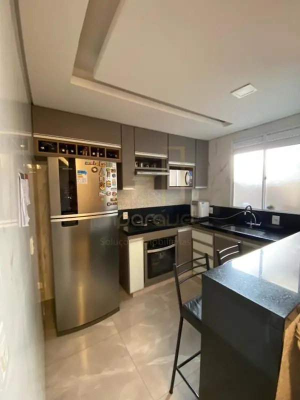 Apartamento 2 quartos 1 banheiro 48,77m²
