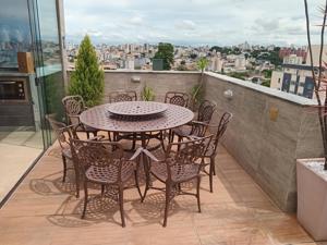Apartamento 4 quartos 3 banheiros 500m²