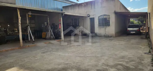 Casa 3 quartos 3 vagas 360m²