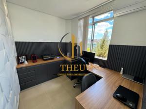 Apartamento 4 quartos 4 banheiros 240m²

