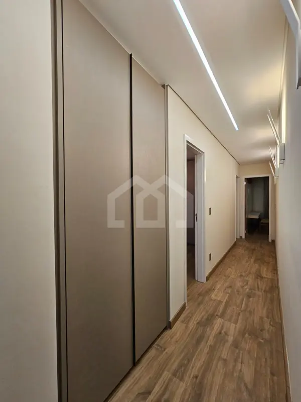 Apartamento 4 quartos 4 vagas 205m²
