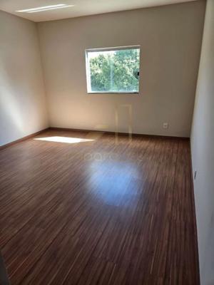 Casa 3 quartos 3 banheiros 150m²
