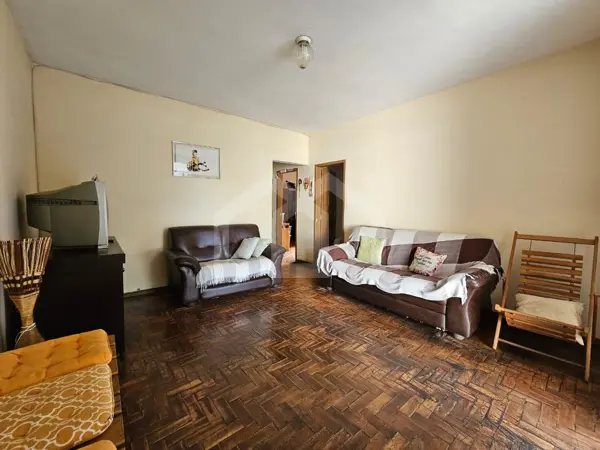 Casa 3 quartos 4 vagas 343m²
