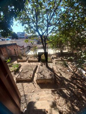 Casa 3 quartos 2 banheiros 360m²