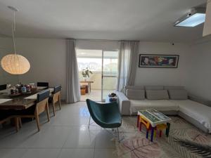 Apartamento 4 quartos 2 banheiros 127m²
