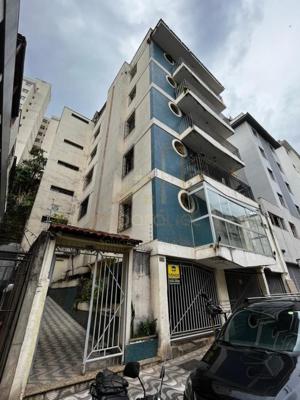 Apartamento 3 quartos 2 banheiros 100m²
