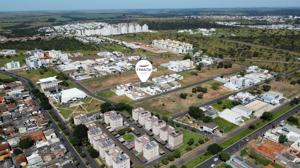 Apartamento 3 quartos 4 banheiros 158m²