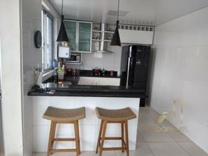 Apartamento 3 quartos 2 banheiros 
