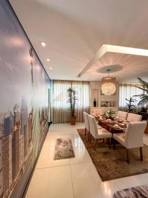Casa 5 quartos 6 banheiros 810m²
