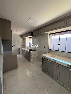 Apartamento 2 quartos 1 banheiro 180m²