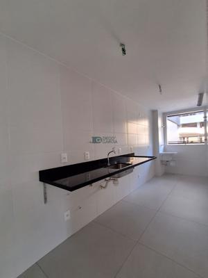 Apartamento 3 quartos 2 banheiros 104m²