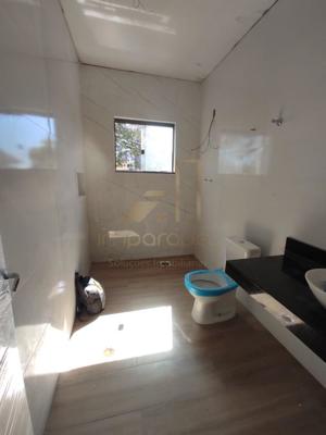 Casa 3 quartos 3 banheiros 50m²
