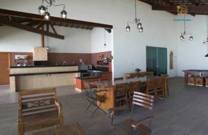 Casa em condomínio 6 quartos 3 banheiros 5000m²
