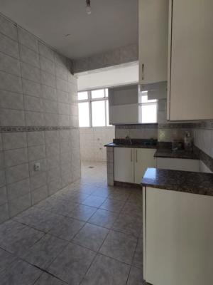 Apartamento 3 quartos 2 banheiros 120m²