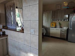 Casa 3 quartos 3 banheiros 200m²