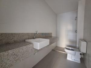 Apartamento 3 quartos 2 banheiros 104m²