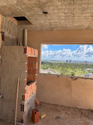 Apartamento 3 quartos 4 banheiros 158m²