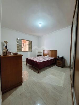 Casa 2 quartos 2 vagas 55m²