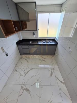 Apartamento 3 quartos 2 banheiros 155m²
