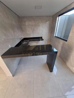 Casa 3 quartos 3 banheiros 160m²
