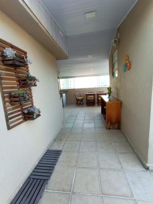 Apartamento 3 quartos 4 banheiros 312m²