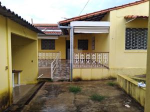 Casa 5 quartos 3 banheiros 280m²