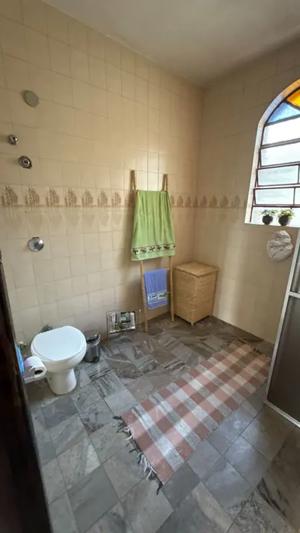 Casa 4 quartos 2 vagas 400m²
