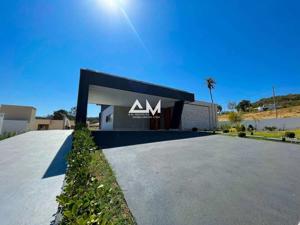 Apartamento 4 quartos 3 banheiros 1000m²