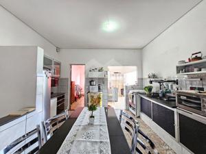 Casa 3 quartos 4 vagas 204m²