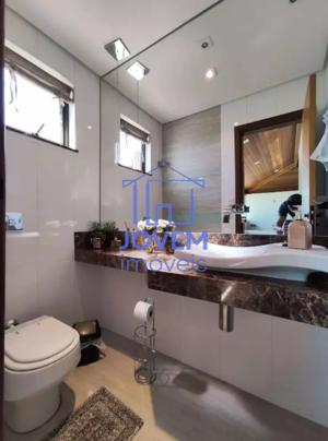 Casa em condomínio 4 quartos 4 banheiros 637m²