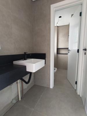 Apartamento 3 quartos 3 banheiros 84m²