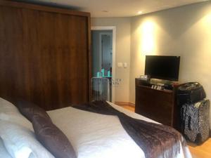 Apartamento 4 quartos 3 banheiros 215m²