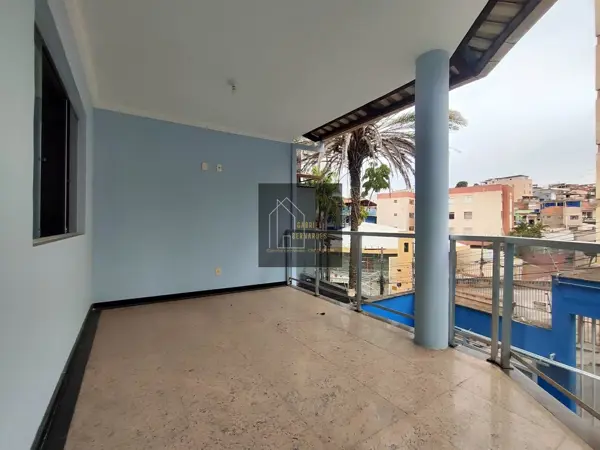 Apartamento 3 quartos 2 banheiros 234m²