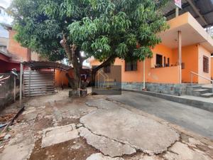 Apartamento 5 quartos 3 banheiros 584m²